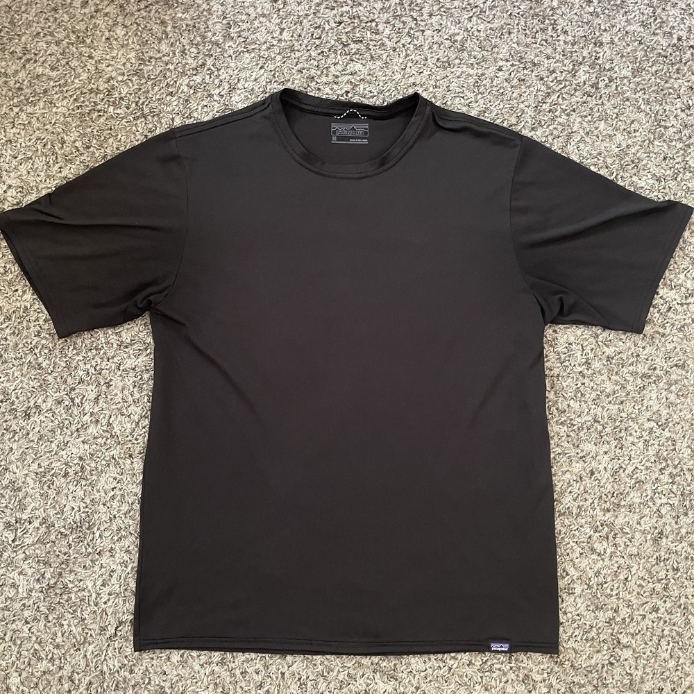 Patagonia Men's Capilene Trekking Wear Base Layer Shirt Size M Black 45215